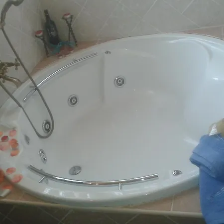 Inma, Segovia ,hoces Del Duraton Y Cerca De Madrid * Munoveros