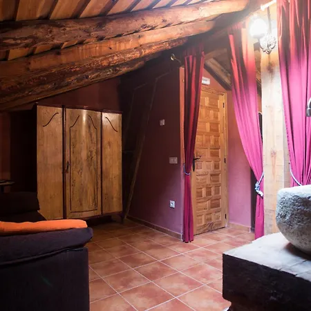 Inma, Segovia ,hoces Del Duraton Y Cerca De Madrid Country house Munoveros