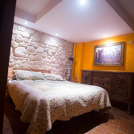 Inma, Segovia ,hoces Del Duraton Y Cerca De Madrid * Munoveros