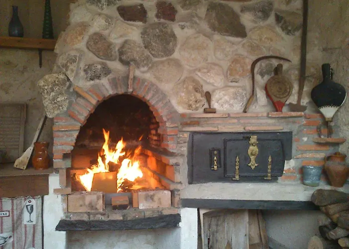 Inma, Segovia ,hoces Del Duraton Y Cerca De Madrid