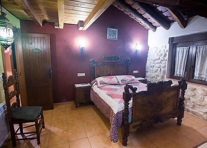 Inma, Segovia ,hoces Del Duraton Y Cerca De Madrid Country house Munoveros